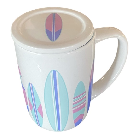 DAVIDsTEA Nordic mug with lid. *retired design* Surfboards & sharks - Picture 5 of 16